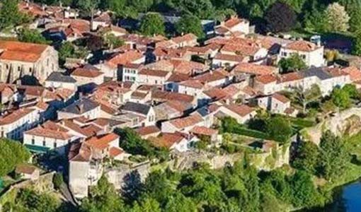 淮安回乡建别墅为什么一定要选专业乡墅公司